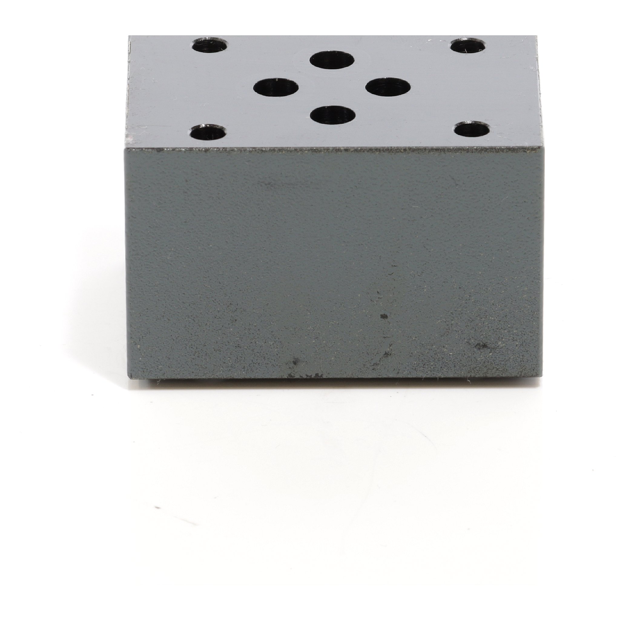 Hydraulic directional control valve  Used